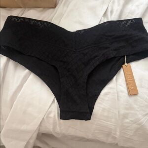 Skims Seamless Black Lace Bikini Briefs